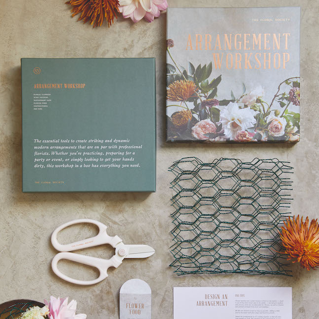 Professional floral arrangement tips and guideline in a box with tools